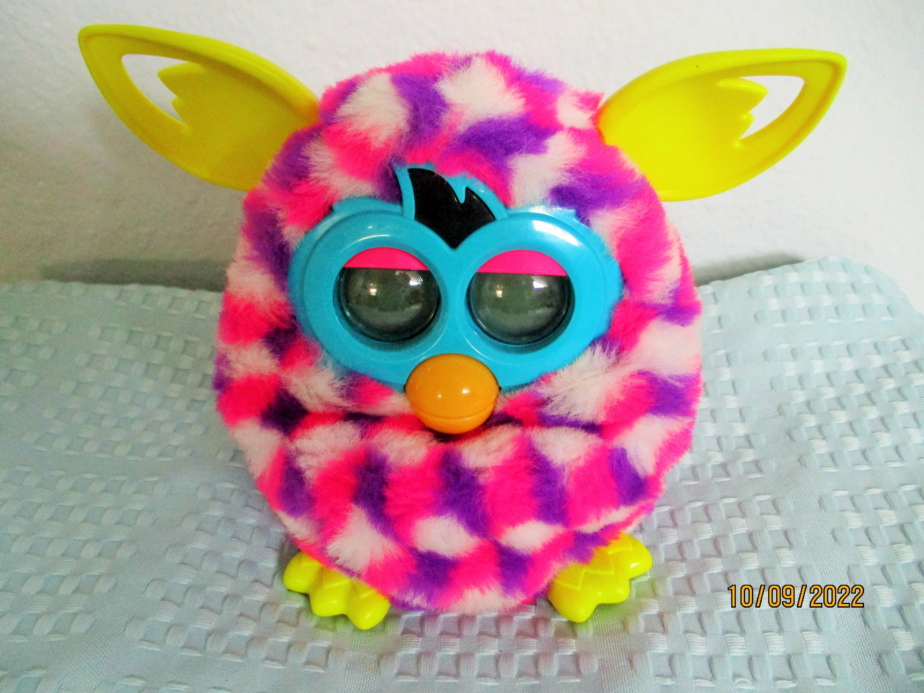 Furby 2012 Pink Puff –