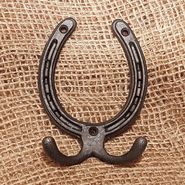 Horse shoe - 4" double robe hook