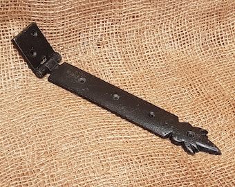 The &#39;Kubek&#39; Hand Forged Heavy Duty Strap Hinge 9&quot;