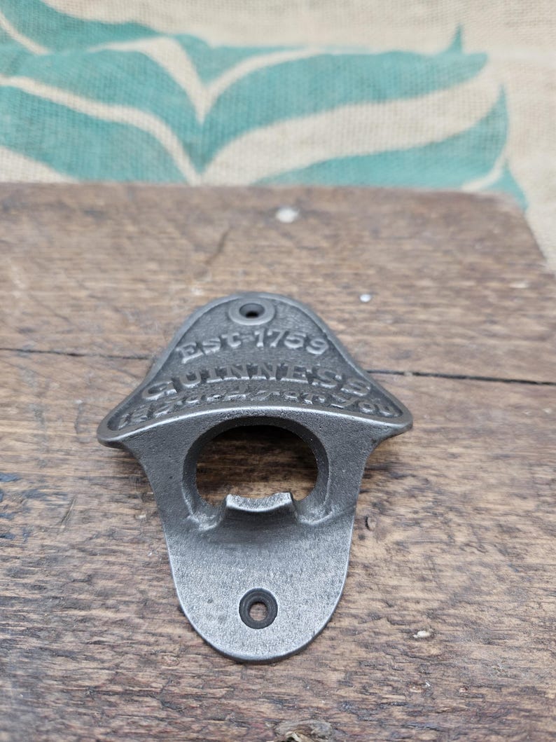 GUINNESS cast iron Beer Bottle Opener bild 2