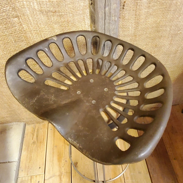 Tractor Seat Cast Iron