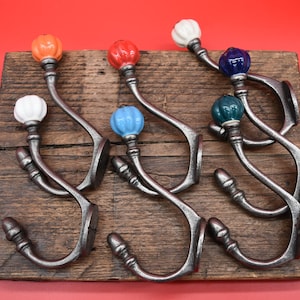 Vintage Acorn Hat & Coat Hook – Antique Iron with Ceramic Top (7 colours)