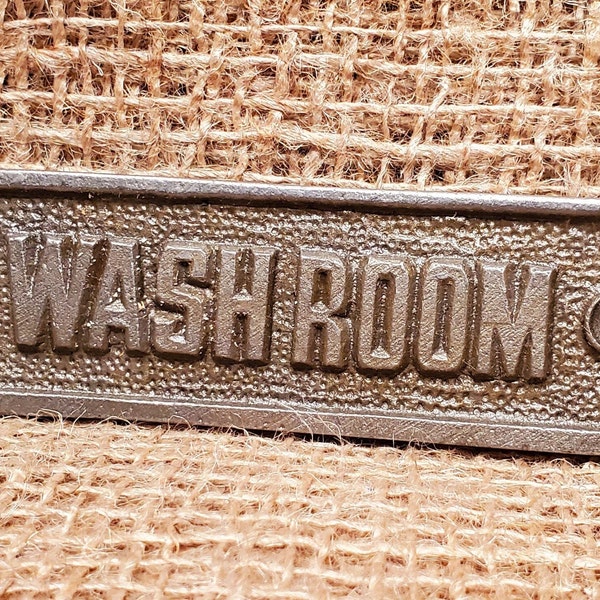 Washroom Plaque - Vintage Cast iron