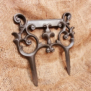 The Argyle - Antique Iron Boot Scraper