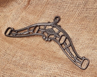 Victorian &#39;1883&#39; Vintage Clothes Airer Frame (1 only)