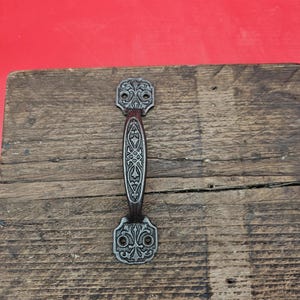 The Inca Pull Handle 6" Antique Iron