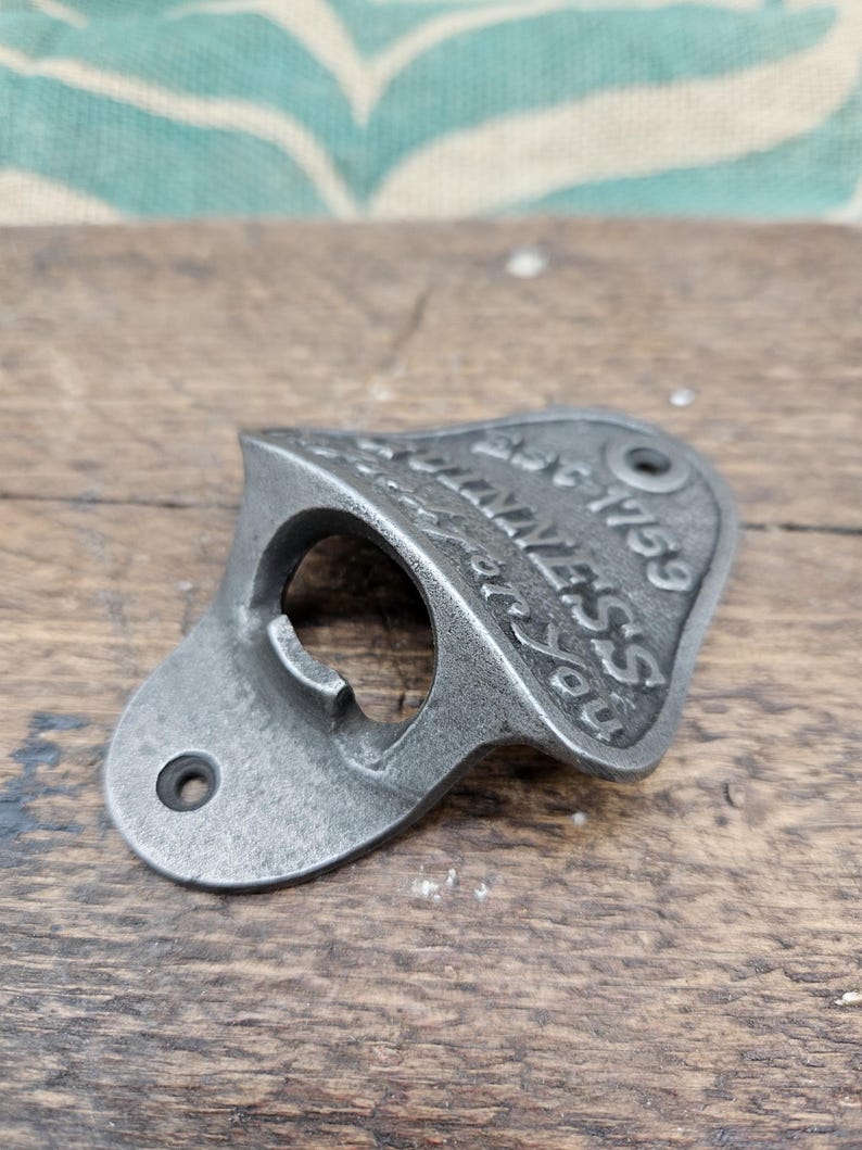GUINNESS cast iron Beer Bottle Opener bild 3