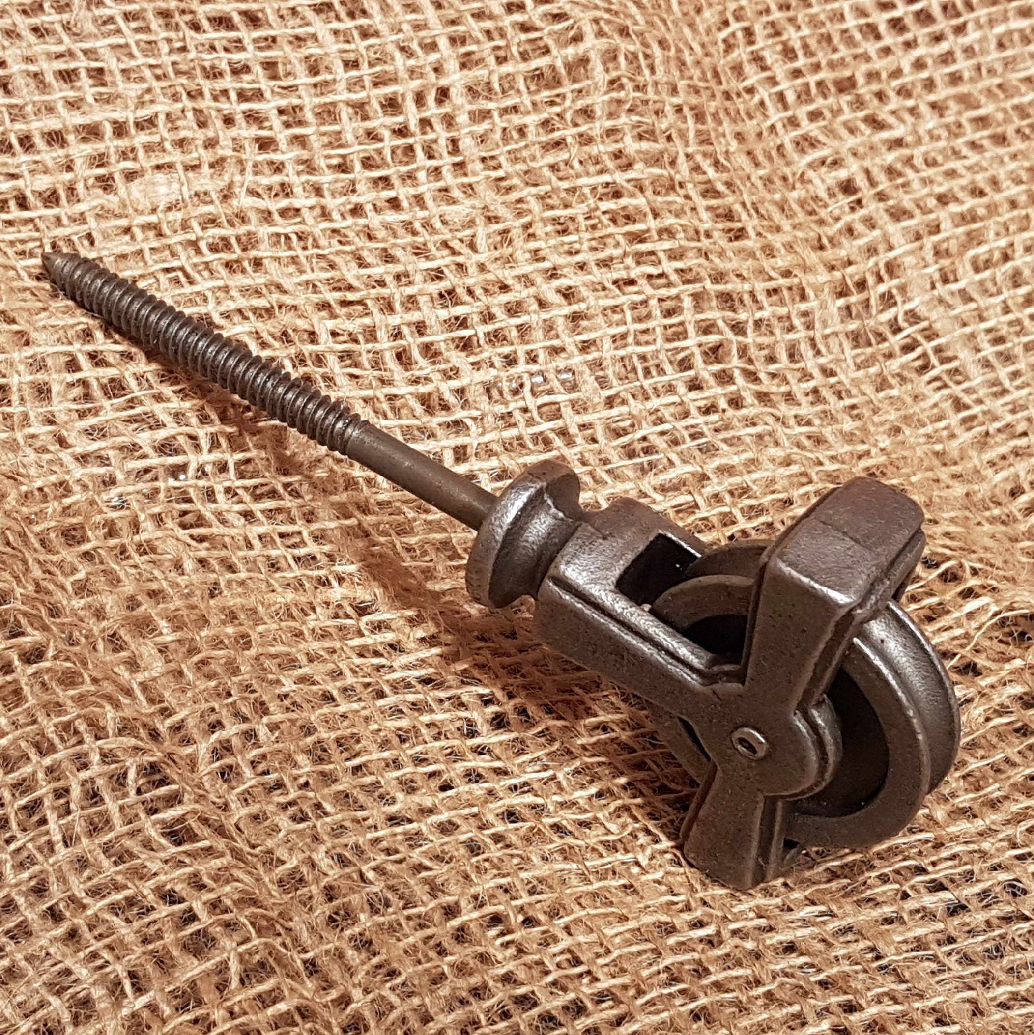 Single 'screw-in' Pulley Wheel