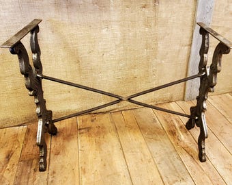 The Yarmouth Table Frame (No Top)