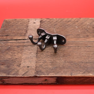 Coat Hook Triple HAWTHORN