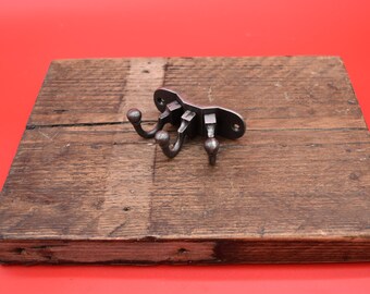 Coat Hook Triple HAWTHORN
