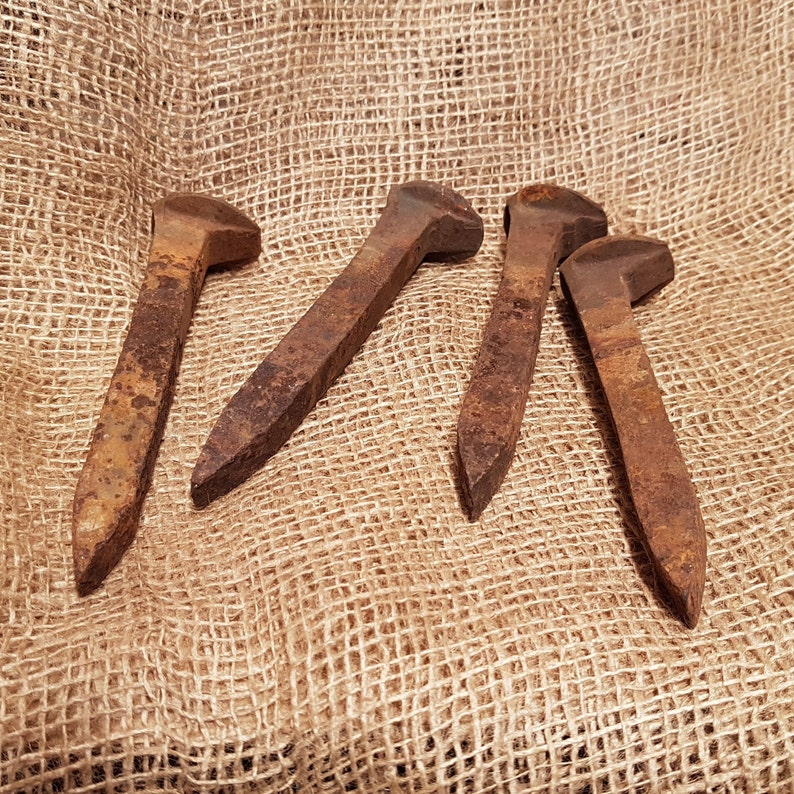 Canadian rail road spikes rusty x 4 image 3