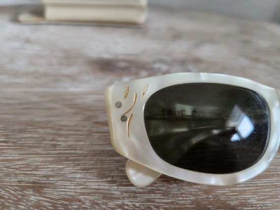 Stellar Vintage 40's American Optical Ivory Marbe… - image 3