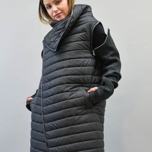 Black Long Quilted Coat/Long Puffer Vest/Black Extra Warm Jacket/Long Trendy Jacket/Detachable Sleeves/Sleeveless Winter Jacket/F5048