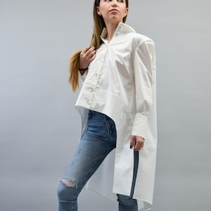 Oversized Asymmetrical Button-Up Top: Collared Shirt/F2194