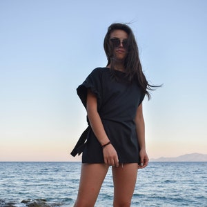 Asymmetrical Tunic Top/Oversized Black Linen Top/Casual Loose Tunic/Extravagant Top/Handmade Black Top/Handmade Linen Black Tunic/Top/F1877