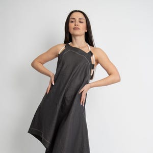 Asymmetrische linnen jurk/handgemaakte boho-jurk/zomerjurk met open rug/aanpasbare strandjurk/losse pasvorm minimalistische jurk/linnen kaftan/F5007