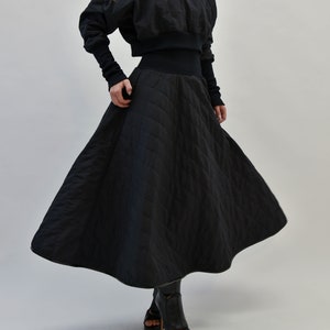 Black flowy skirt quilt hotsell