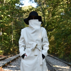 Handmade Wool Cashmere Coat/White Winter Coat/Custom Lined Long Coat/Elegant Warm Outerwear/Winter Coat for Women/Classic Winter Coat/F1941