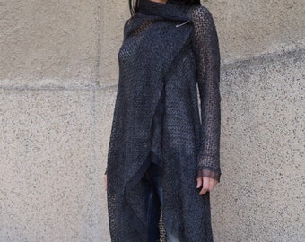 Poncho de punto asimétrico con mezcla de mohair color carbón