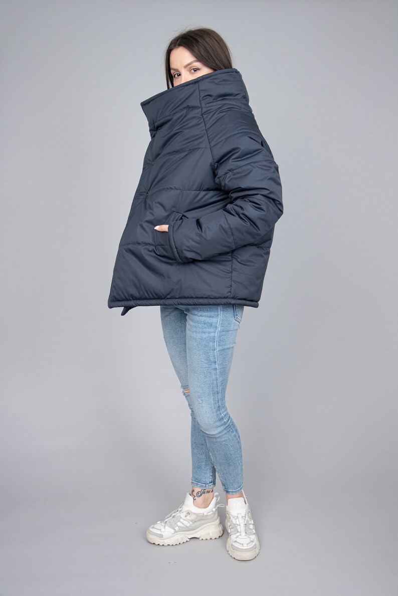 Oversized Quilted Polyester Jacket, High Neck Collar/F2287 image 3