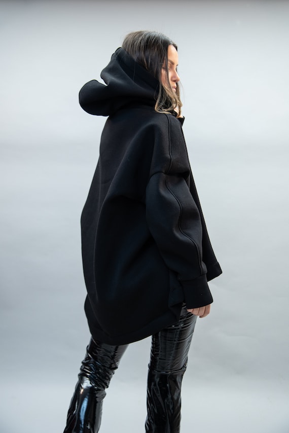 Black hoodie black jeans discount