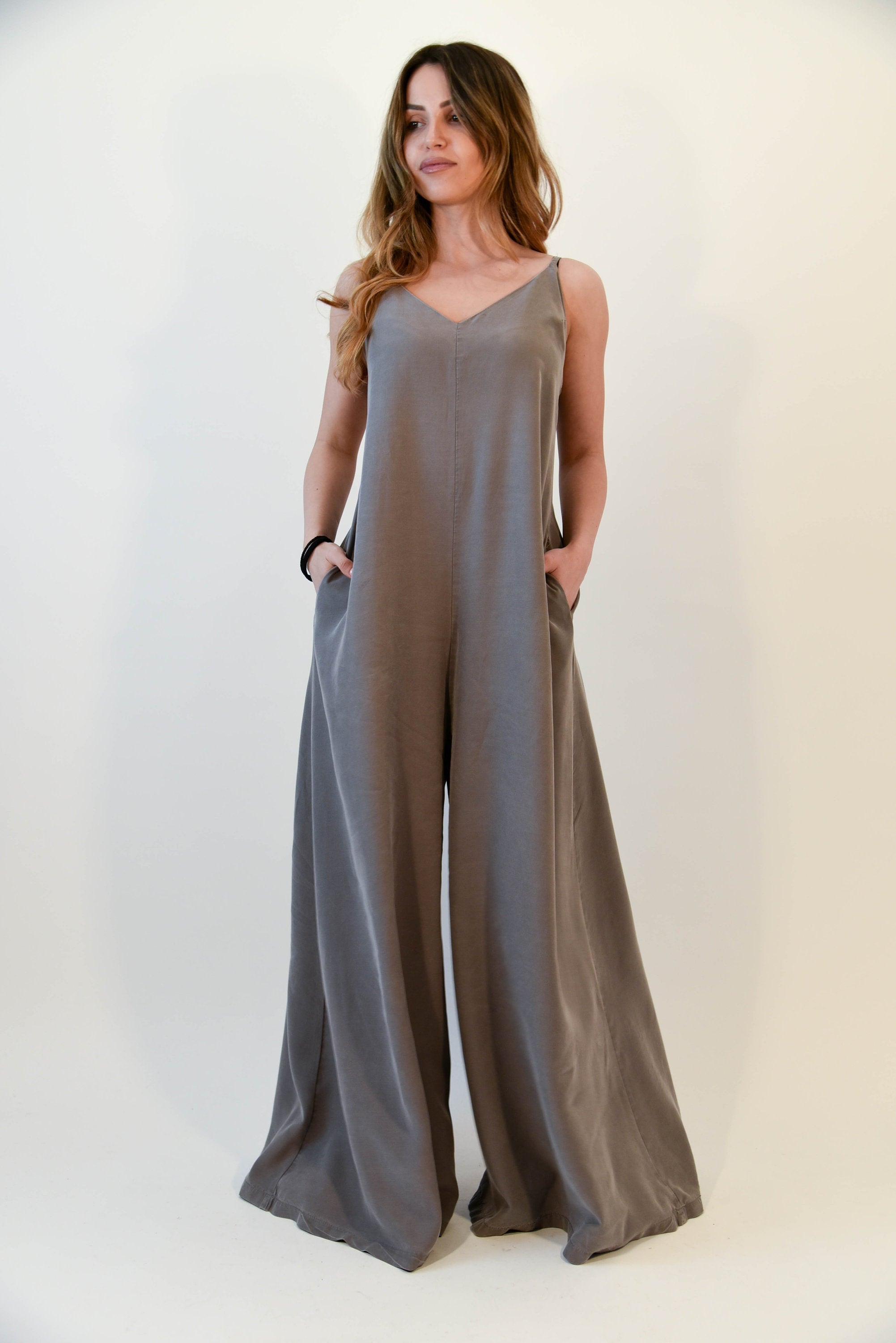 Women's Wide Led Jumpsuit/oversized Romper/open Back/extra Long Jumpsuit/elegant  Women's Jumpsuit/flowy Jumpsuit/cocktail Jumpsuit/f2108 -  Hong Kong