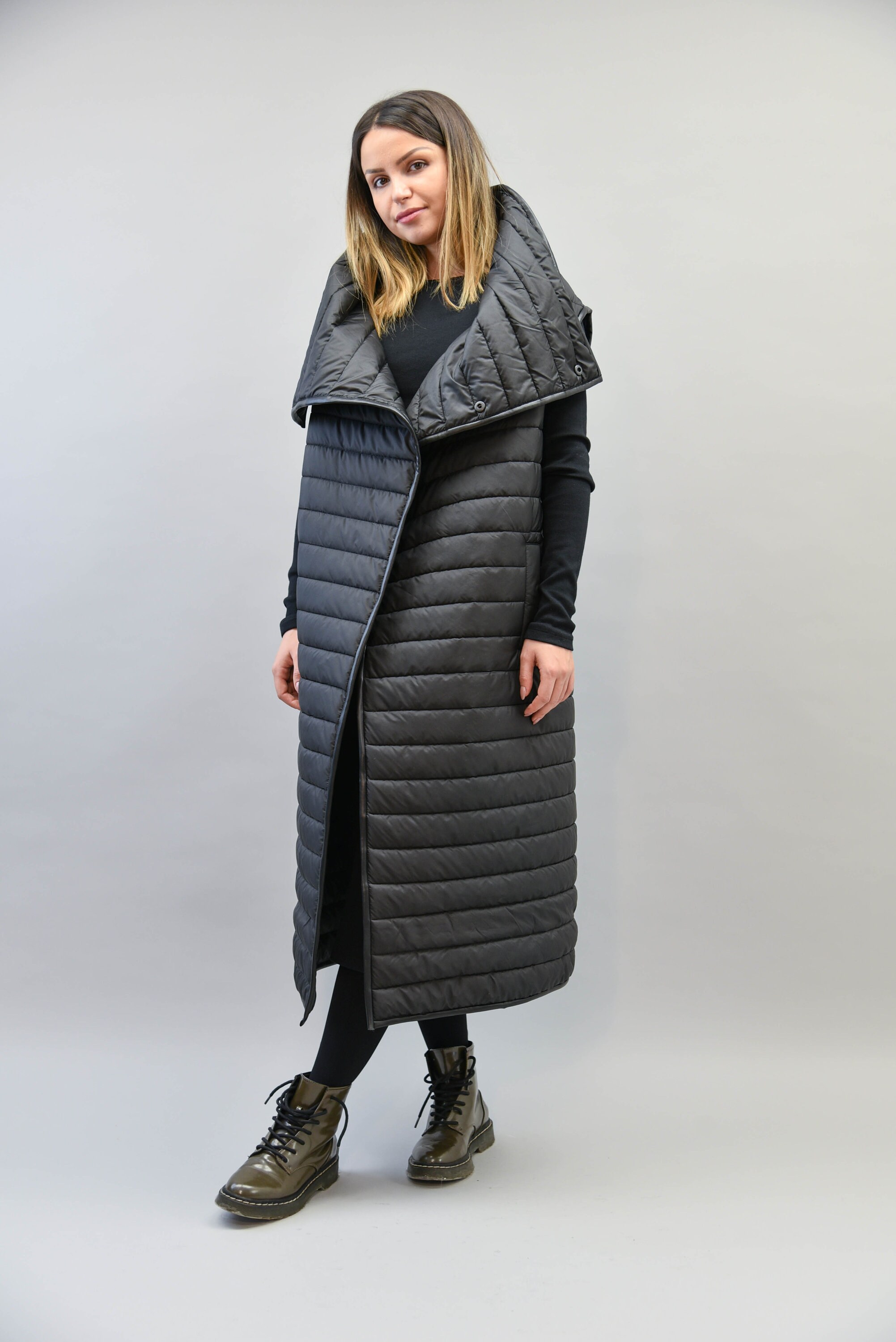 Black Long Quilted Coat/long Puffer Vest/black Extra Warm Jacket  display picture 1