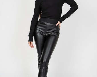 Vegan Leather Pants/stretchy Pants/leggings/skinny Pants/black