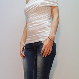 White Woman Blouse/Sexy Top/White Shirt/Jersey Slim Shirt/Top With Open Shoulders/Blue Top/White Casual Tunic/Handmade White Top/Top/F1451 immagine 4