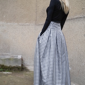 Gingham Lovely Black and White Long Maxi Skirt/High or Low Waist Skirt/Long Waistband Skirt/Fashion Skirt/Pleated Skirt/Maxi Skirt/F1578 image 4