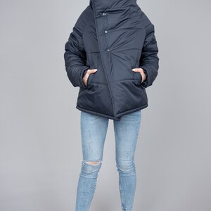 Oversized Quilted Polyester Jacket, High Neck Collar/F2287 image 2