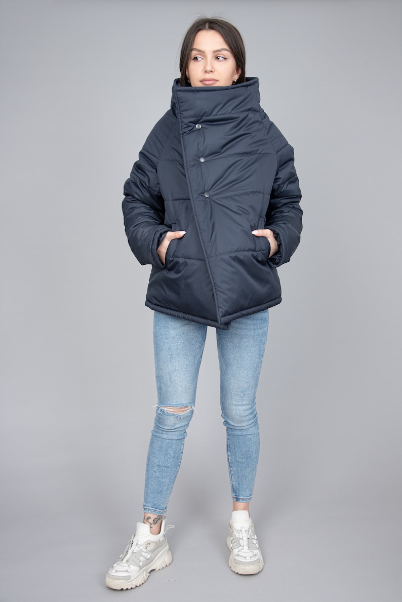 Oversized Quilted Polyester Jacket, High Neck Collar/F2287 image 2