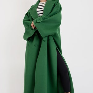 Green Manor Woolen Coat