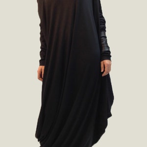 Tunique asymétrique noire / Kaftan à manches longues fait à la main / Robe surdimensionnée noire / Robe de maternité faite à la main / Robe de mode noire / Kaftan noir / F1030 image 2