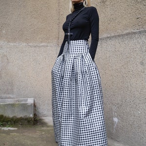 Gingham Lovely Black and White Long Maxi Skirt/High or Low Waist Skirt/Long Waistband Skirt/Fashion Skirt/Pleated Skirt/Maxi Skirt/F1578 image 2
