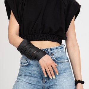 Black Leather Bracelet/Zipper Bracelet/Gothic Bracelet/Fashion Bracelet/Black Bracelet/Black Bracelet with Zipper/Extravagant Bracelet/F1019