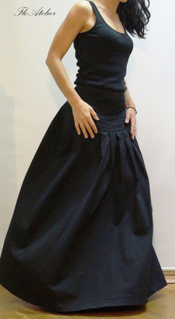 Long black elasticated skirt sale