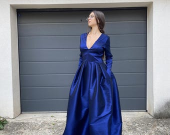 Made to Measure Dark Blue Stretch Changeant Taffeta Evening Gown, Deep V Neck, Long Sleeves, Pleated Skirt/F2135