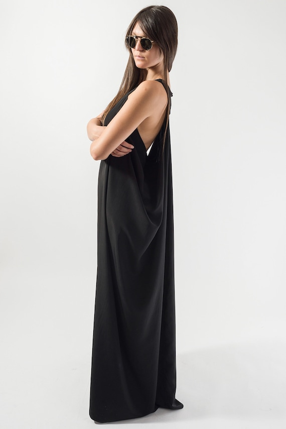 navy blue dress for baby girl Ruched Asymmetric One-Shoulder Maxi Dress in Black main image 1