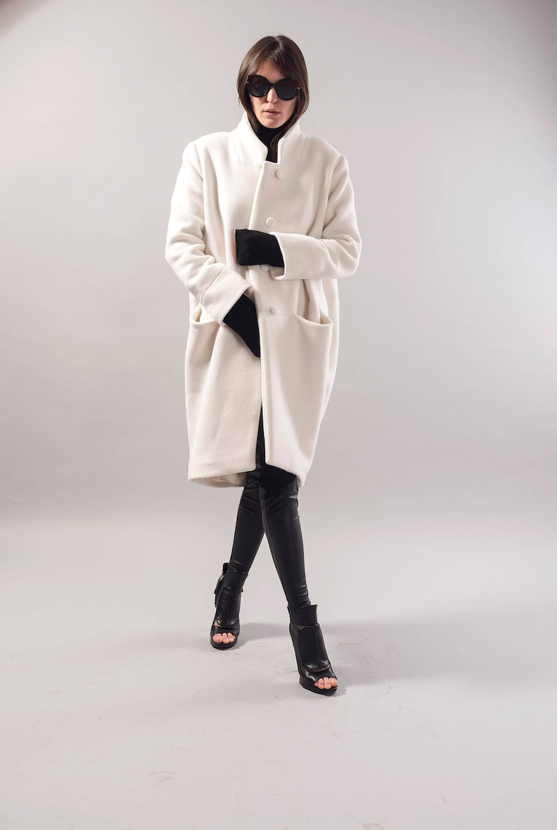 Straight Coat/Off White Coat/Wool Cashmere Coat/Winter Coat/Oversize Coat/Unstructured Coat/Asymmetrical Coat/Extravagant Coat/F1731 image 2