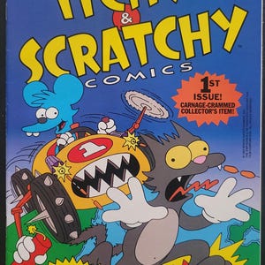 Op de afbeelding: Een stripboekcover voor "Itchy & Scratchy Comics" toont de stripfiguren Itchy en Scratchy in een gewelddadige scène. De cover is overwegend blauw, met gele en rode accenten. De strip is gelabeld als 1e editie en een verzamelobject.