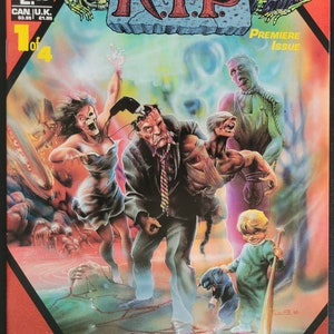 Puede incluir: Una portada de cómic con un esquema de color rojo, blanco y negro. La portada presenta un grupo de zombis en un escenario de cementerio. El título del cómic es "RIP" y el lema es "La muerte es solo el comienzo".