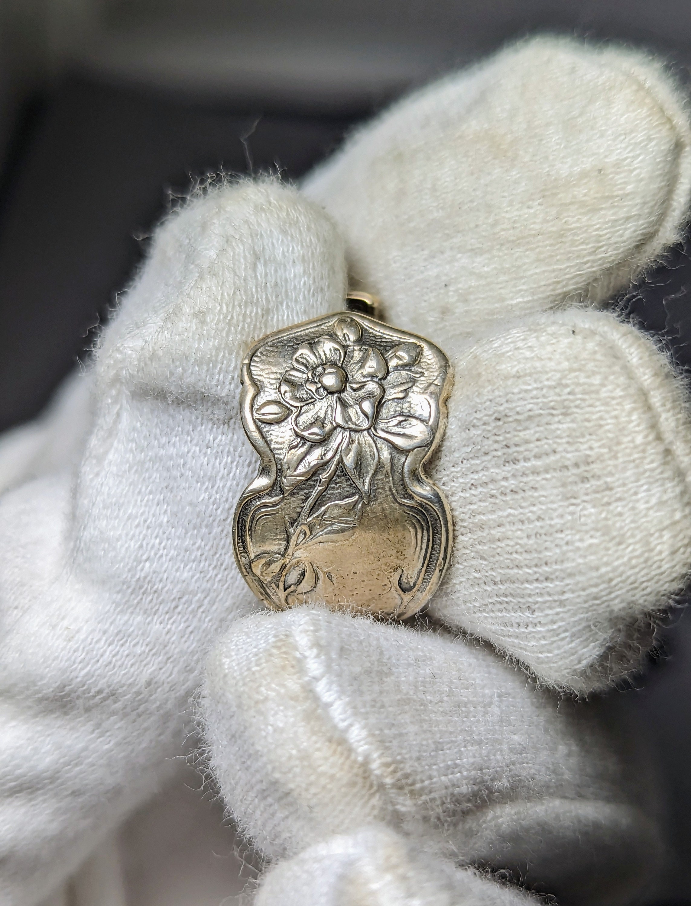 Vintage Triple Tone (001026) Sterling Silver Clip on