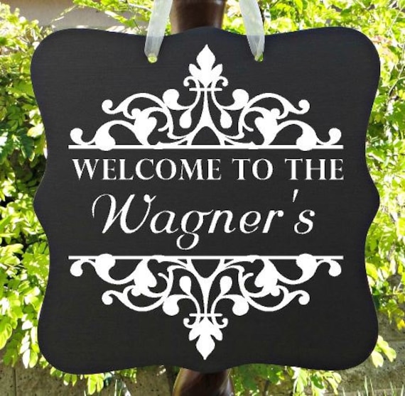 Welcome Sign, Personalized Sign, Family Name Sign, Family Last Name, Door Hanger, Front Door Sign, Front Entry Sign, Housewarming Gift