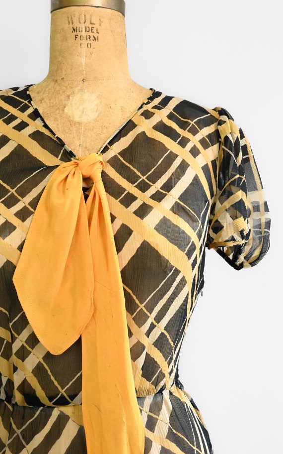 1930s Hexdame Dress - image 3