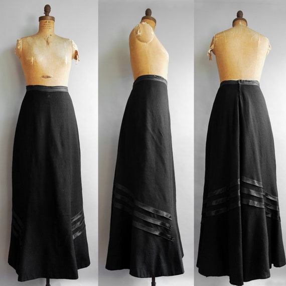 1900s Dahlia Skirt | Antique Edwardian Wool Mourni