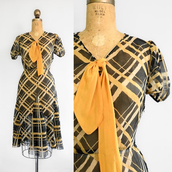 1930s Hexdame Dress - image 1