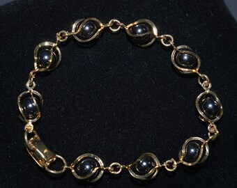 Vintage Caged 8mm Hematite Ball Bracelet (1017036) - W5-1-13