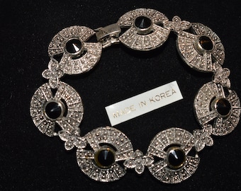 Woman's Vintage Antique Silver and Black Crystal Link Bracelet (1025101) - W5-5-06